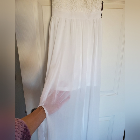 NWT No Boundaries Crochet White Maxi Dress size small - Picture 10 of 13